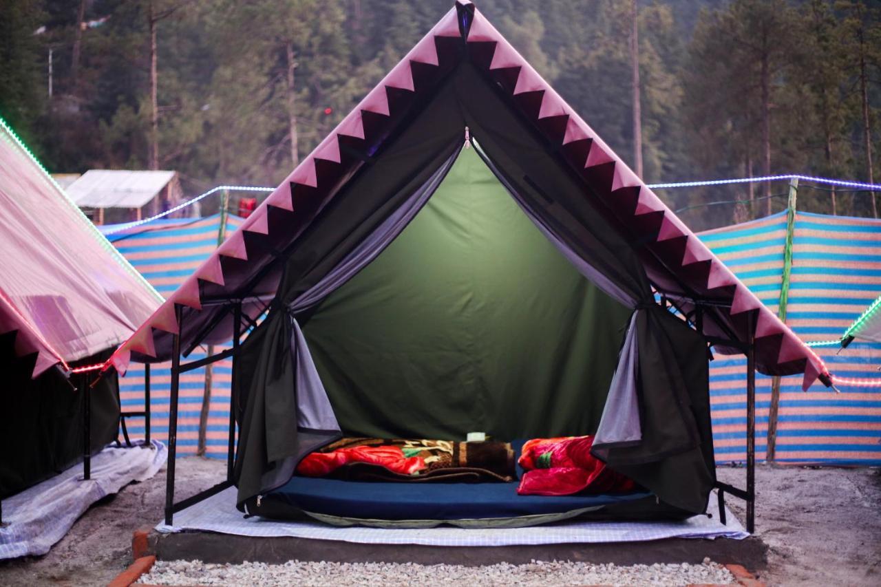 Himtrek Stays, Kasol Bagian luar foto