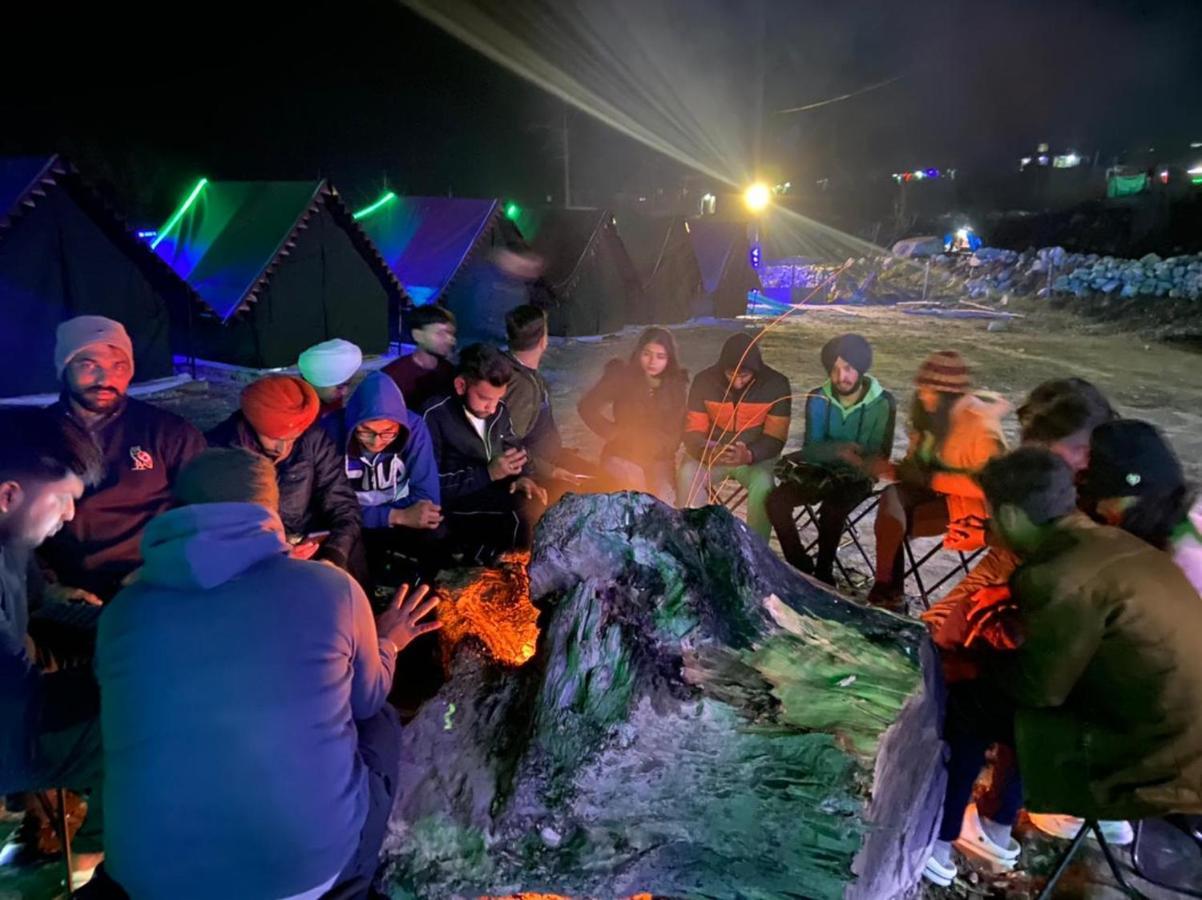 Himtrek Stays, Kasol Bagian luar foto